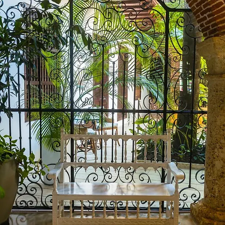 Capellan De Getsemani Hotel 5*