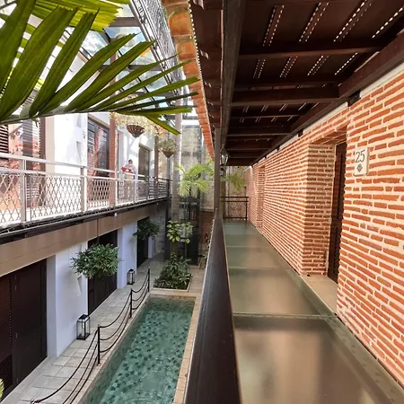 Hotel Capellan De Getsemani 5*