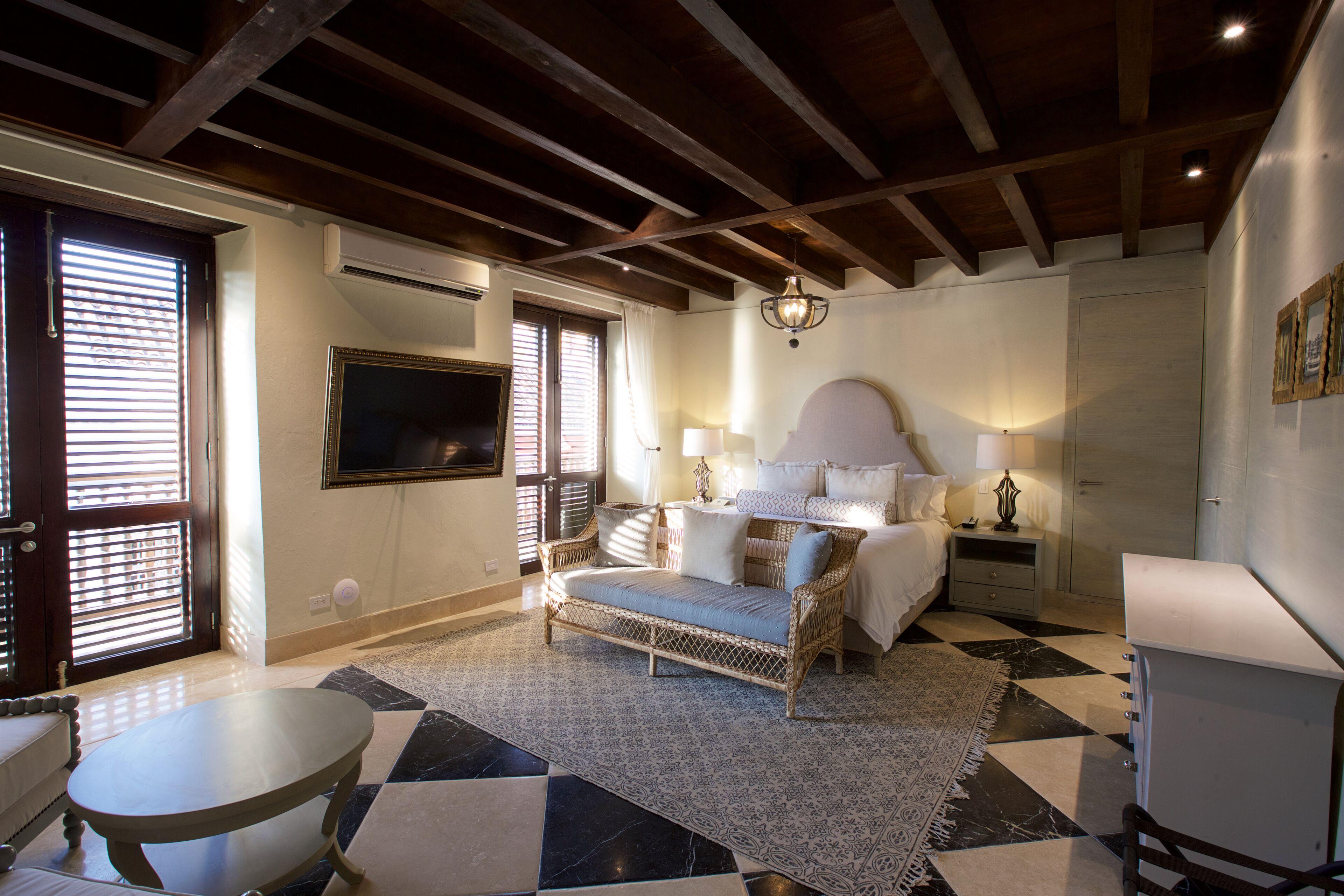 Capellan De Getsemani 5*