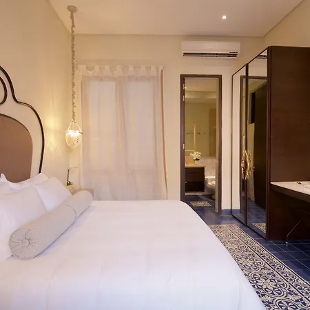 Capellan De Getsemani Hotel