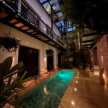 Capellan De Getsemani Hotel