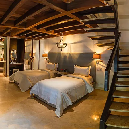 Capellan De Getsemani Hotel 5*